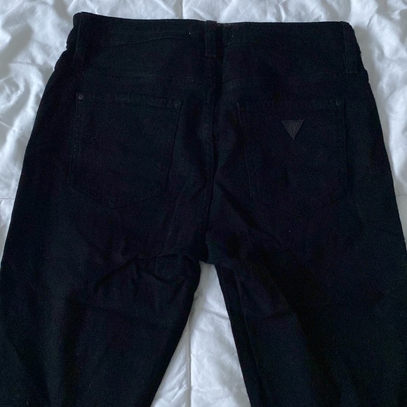 ⭐️2/20 - GUESS Black Distressed Skinny Ankle Jeans - Picture 7 of 8